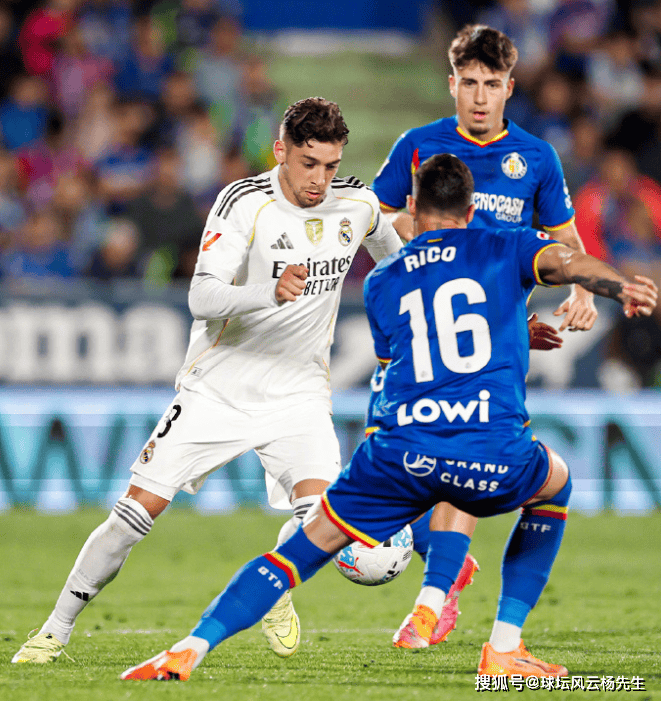 包含皇家马德里西甲击败赫塔菲克罗斯精准助攻的词条 包含皇家马德里西甲击败赫塔菲克罗斯精准助攻的词条