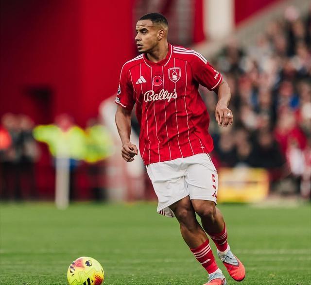 阿森纳英超战胜诺丁汉森林马丁内利单刀破门的简单介绍